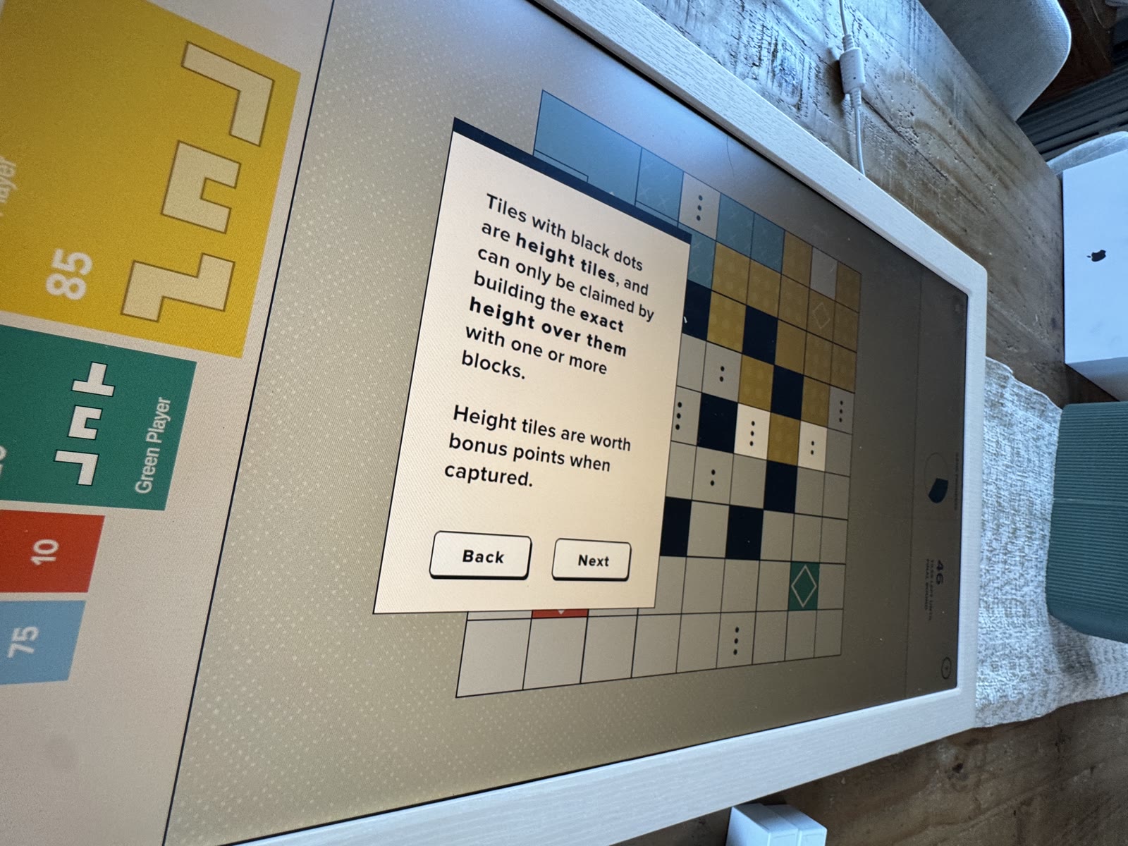 Tutorial explaining black-dot height tiles.